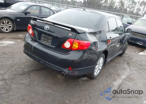 2010 Toyota Corolla S z USA, uszkodzony, nr VIN 2T1BU4EE6AC477368